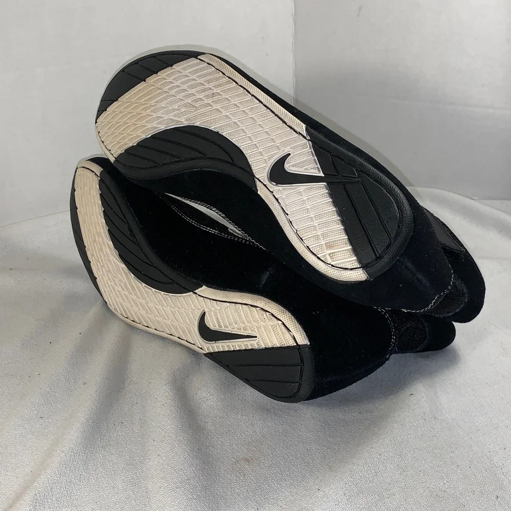 Nike Men’s Speedsweep 7 Black/White High-Top Athletic Boxing Shoes